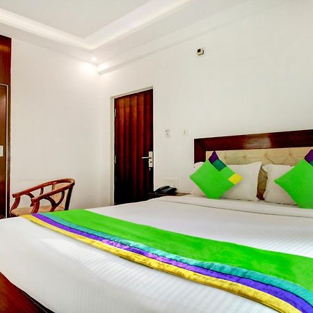 Treebo The Sai Leela Suites R T Nagar Бенґалуру Екстер'єр фото