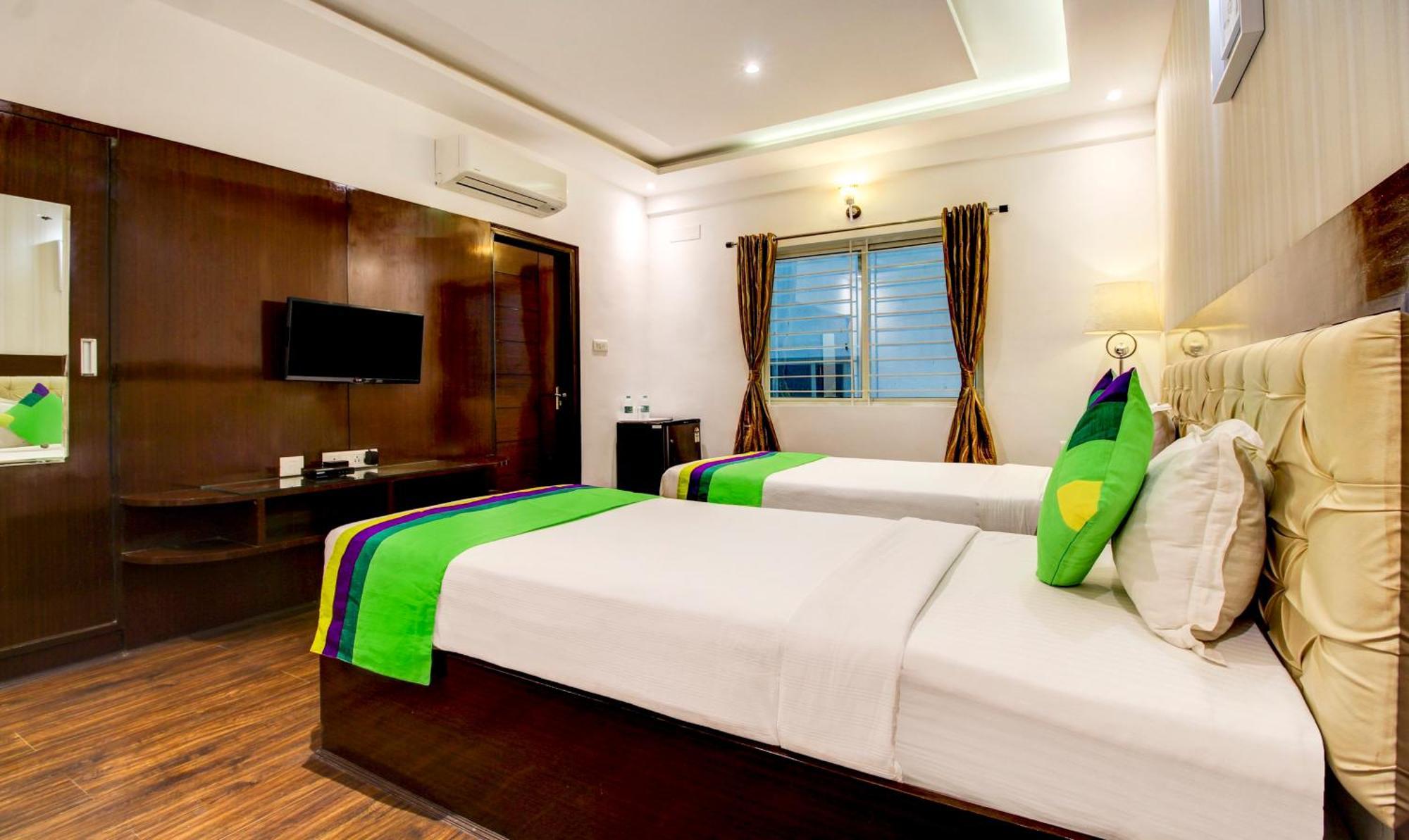 Treebo The Sai Leela Suites R T Nagar Бенґалуру Екстер'єр фото